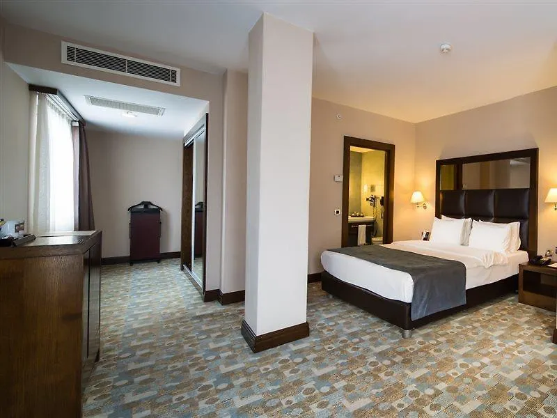 Midtown Hotel Istanbul 4*,